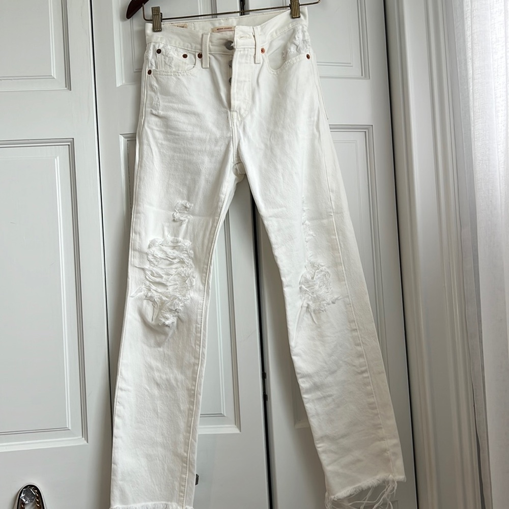 Levi’s Wedgie Straight White Jeans